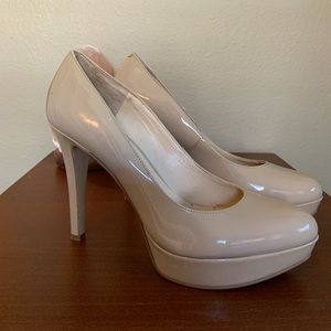 Nine West Nude Pumps